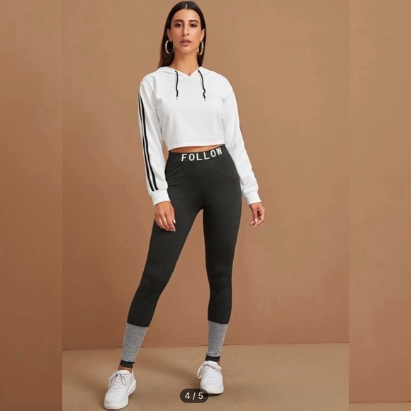 Mulvari letter Graphic waist  colorblock legging - Picture 2 of 8